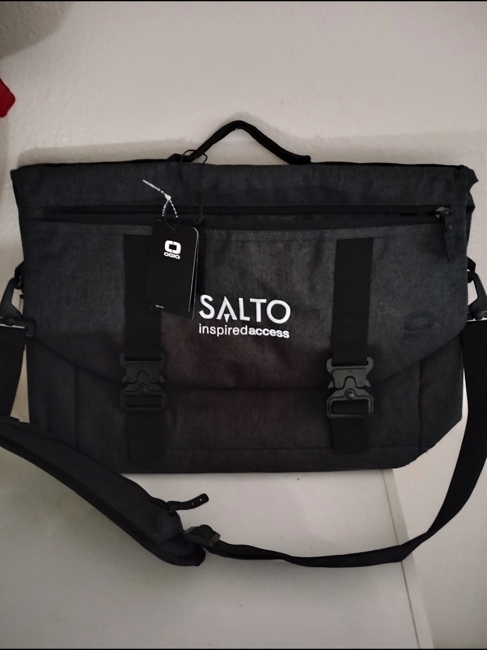 Ogio Men’s Black Laptop And Messenger Bag By Callaway Golf